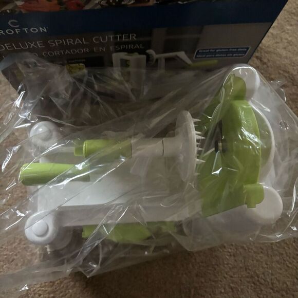 Crofton Deluxe Spiral Cutter *New* - Picture 2 of 7